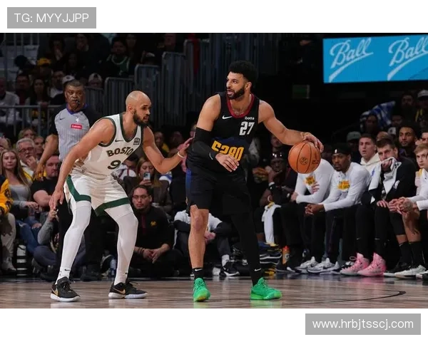 掘金胜绿军约基奇统治全场布朗